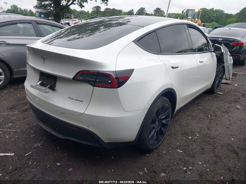 7SAYGDEE4NA018326 2022 TESLA MODEL Y photo no. 4