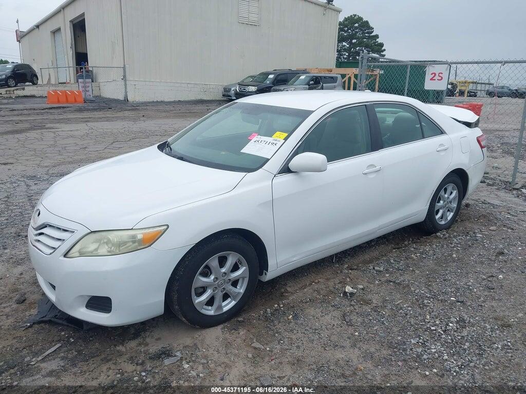4T1BF3EK1BU656377 2011 TOYOTA CAMRY photo no. 2