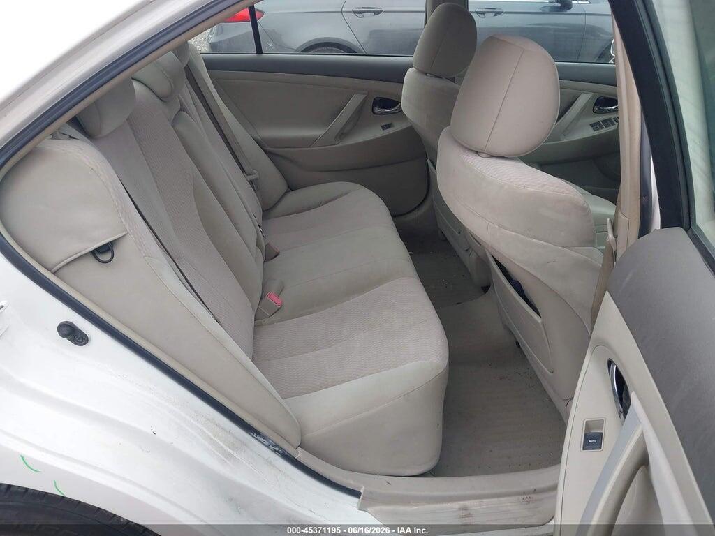 4T1BF3EK1BU656377 2011 TOYOTA CAMRY photo no. 8