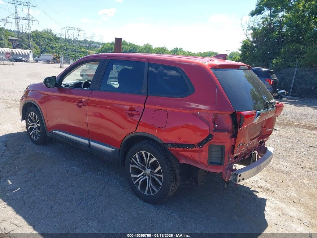 JA4AD2A37JZ052844 2018 MITSUBISHI OUTLANDER photo no. 3