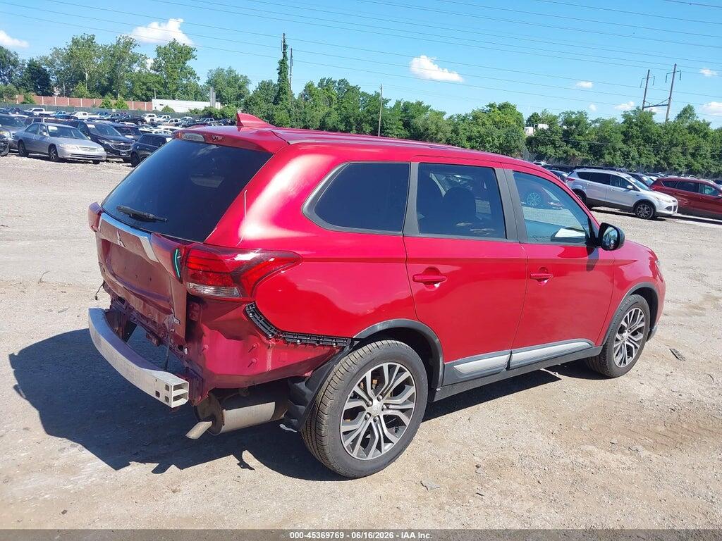 JA4AD2A37JZ052844 2018 MITSUBISHI OUTLANDER photo no. 4