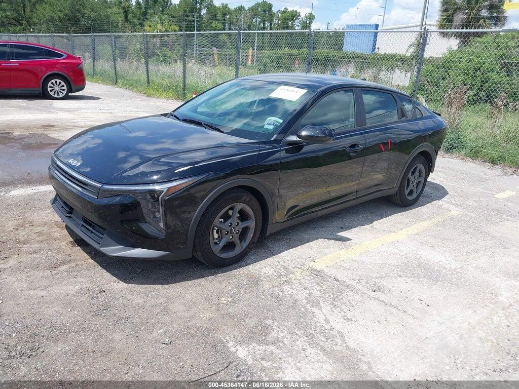 3KPFT4DE1SE203259 2025 KIA K4 photo no. 2