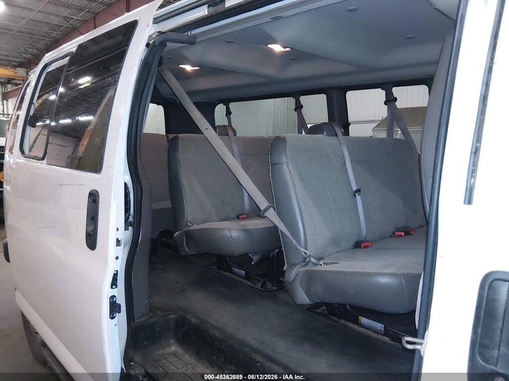 1GAZGPFG3K1239273 2019 CHEVROLET EXPRESS 3500 photo no. 8