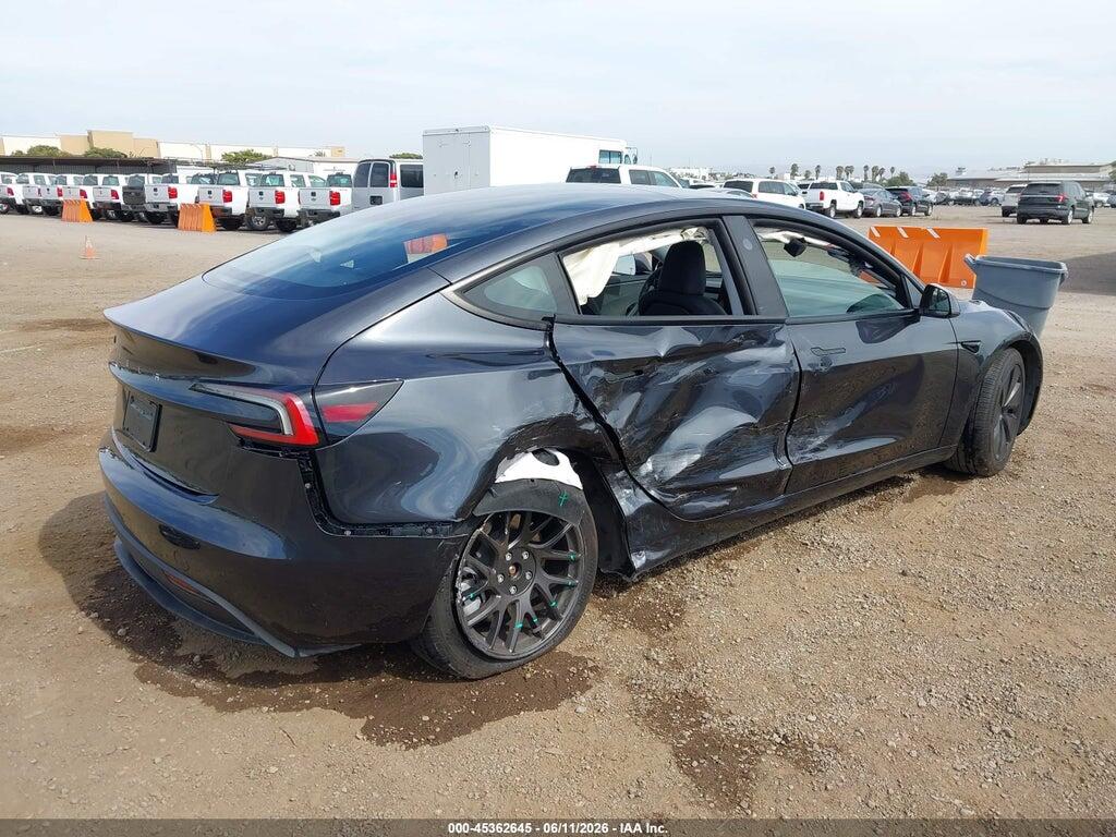 5YJ3E1EA9SF977986 2025 TESLA MODEL 3 photo no. 4
