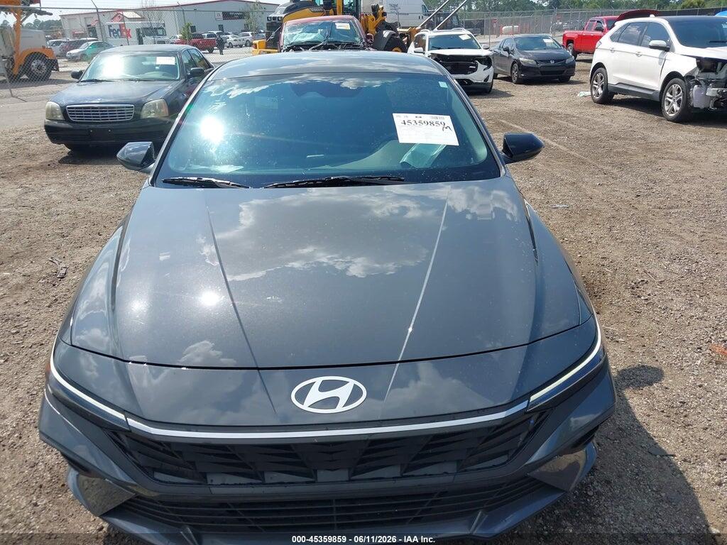 KMHLM4DG3SU958024 2025 HYUNDAI ELANTRA photo no. 12