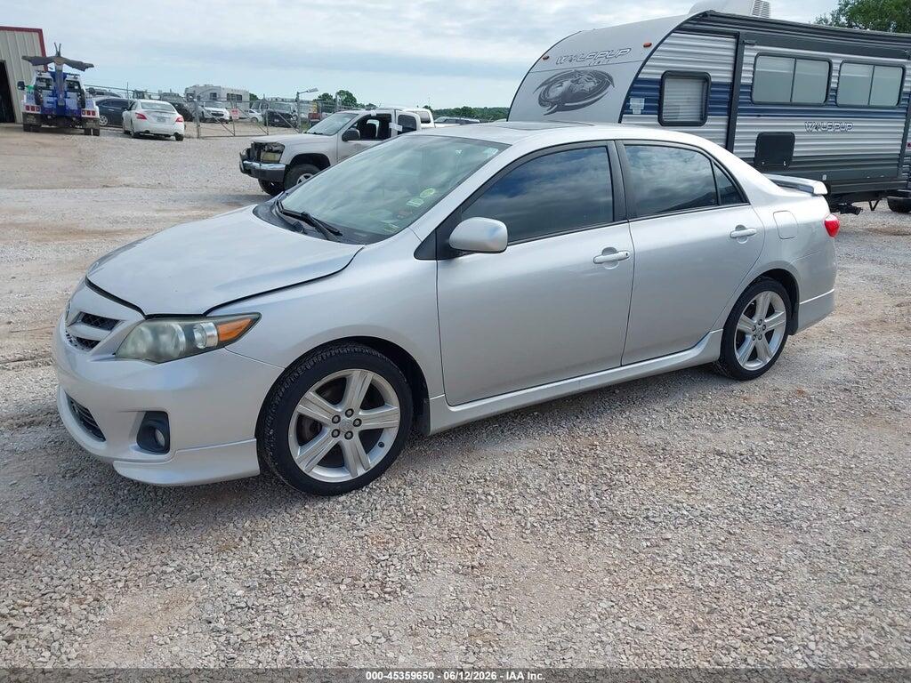 5YFBU4EE4DP121229 2013 TOYOTA COROLLA photo no. 2