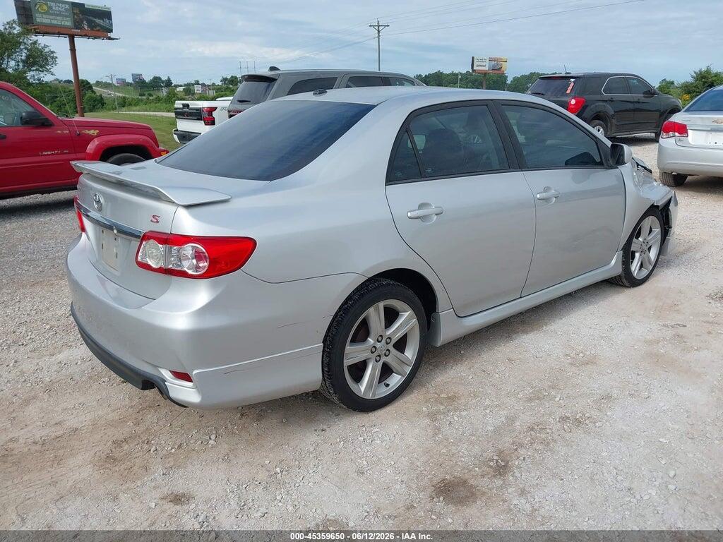 5YFBU4EE4DP121229 2013 TOYOTA COROLLA photo no. 4