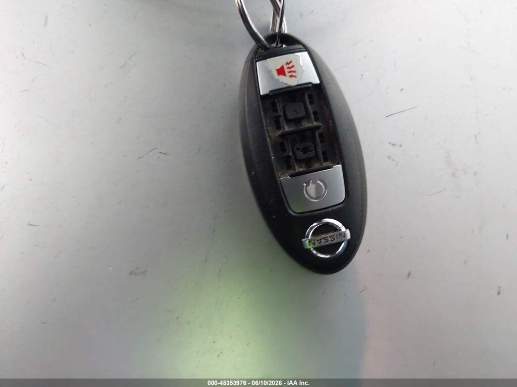 KNMAT2MT9HP512371 2017 NISSAN ROGUE photo no. 11
