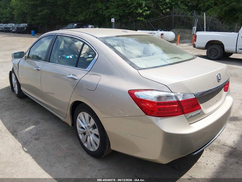 1HGCR2F87DA021926 2013 HONDA ACCORD photo no. 3