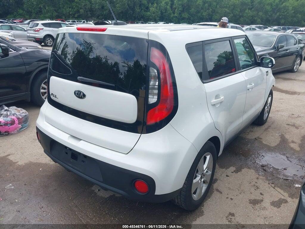 KNDJN2A25H7422138 2017 KIA SOUL photo no. 4