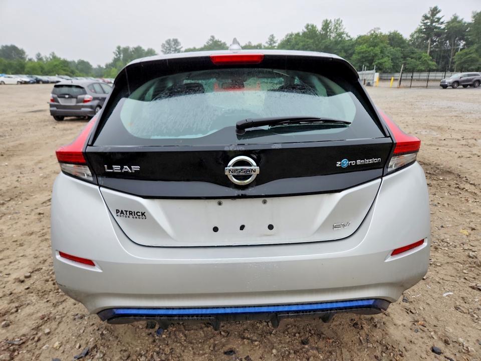 2018 NISSAN LEAF SV — Фото 6 из 14