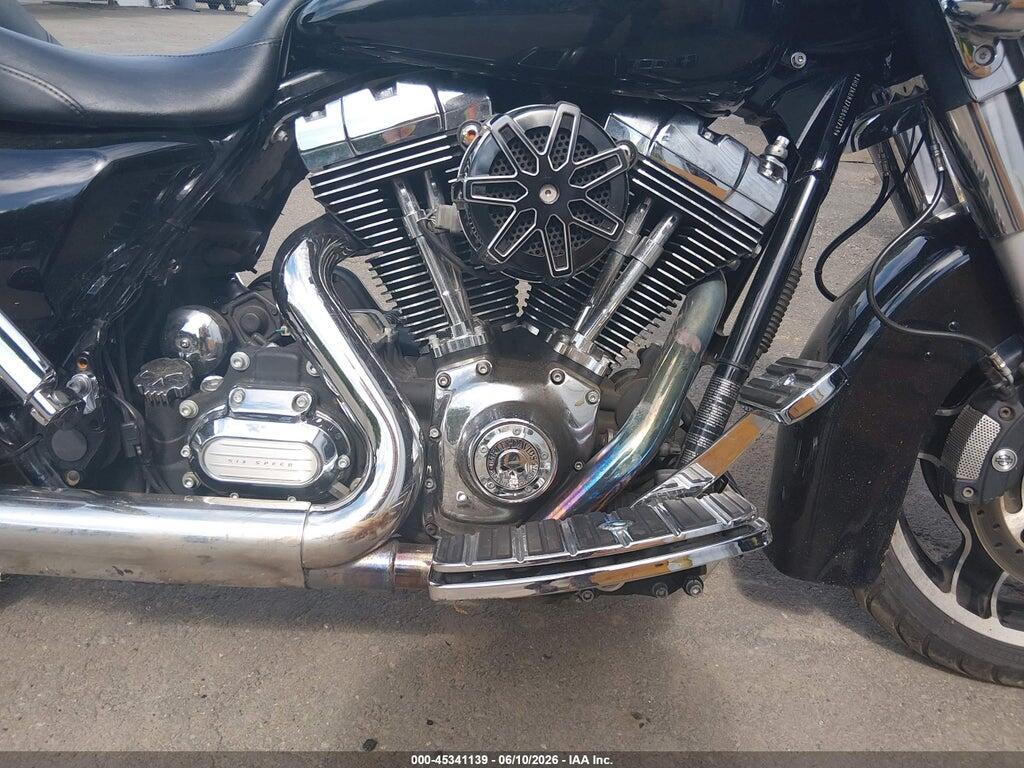1HD1KBM17DB606739 2013 HARLEY-DAVIDSON FLHX photo no. 8