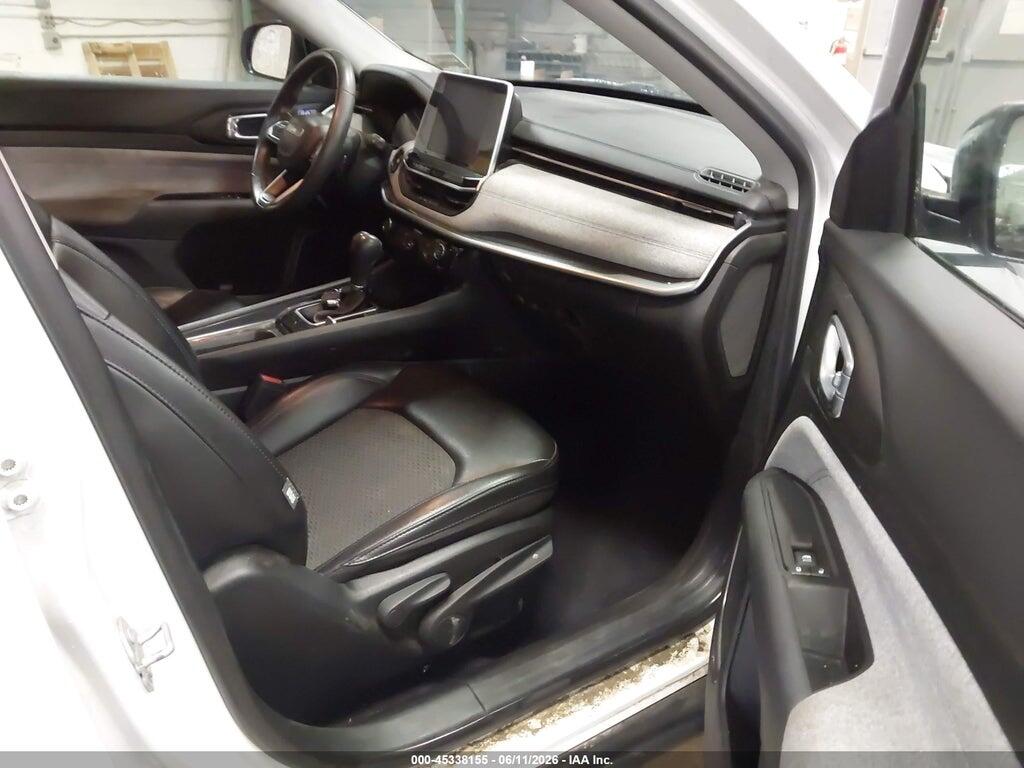 3C4NJDBB6NT110621 2022 JEEP COMPASS photo no. 5