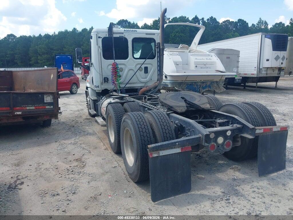1FUJGBDVXGLGV1822 2016 FREIGHTLINER CASCADIA 113 photo no. 3