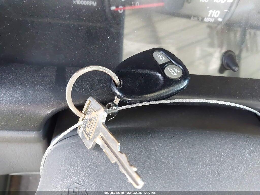 2CNBJ78C726945434 2002 CHEVROLET TRACKER photo no. 11