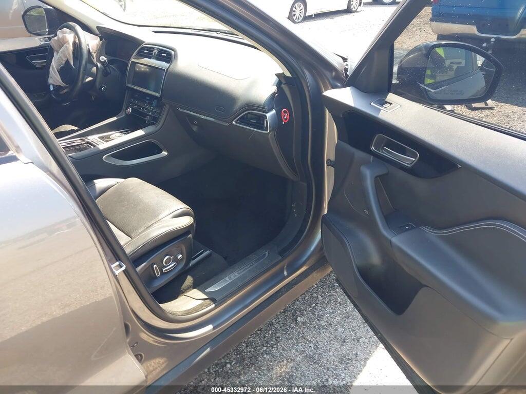 SADCL2EV5JA246157 2018 JAGUAR F-PACE photo no. 5