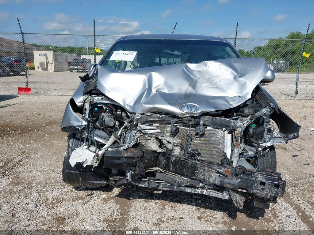 5TDKZ3DC6HS773309 2017 TOYOTA SIENNA photo no. 12