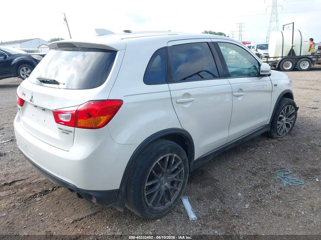 JA4AP3AU3HZ000577 2017 MITSUBISHI OUTLANDER SPORT photo no. 4
