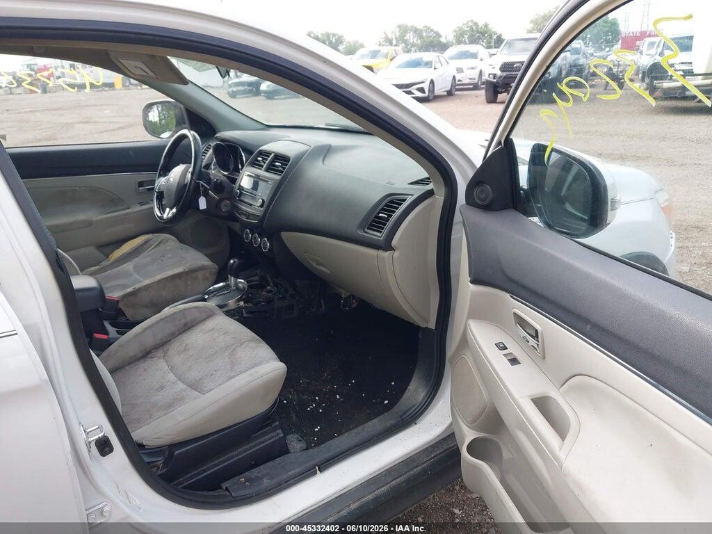 JA4AP3AU3HZ000577 2017 MITSUBISHI OUTLANDER SPORT photo no. 5