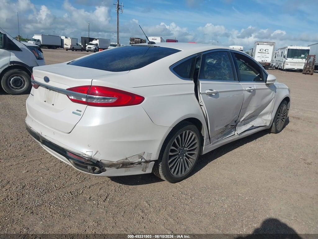 3FA6P0H91HR200668 2017 FORD FUSION photo no. 4