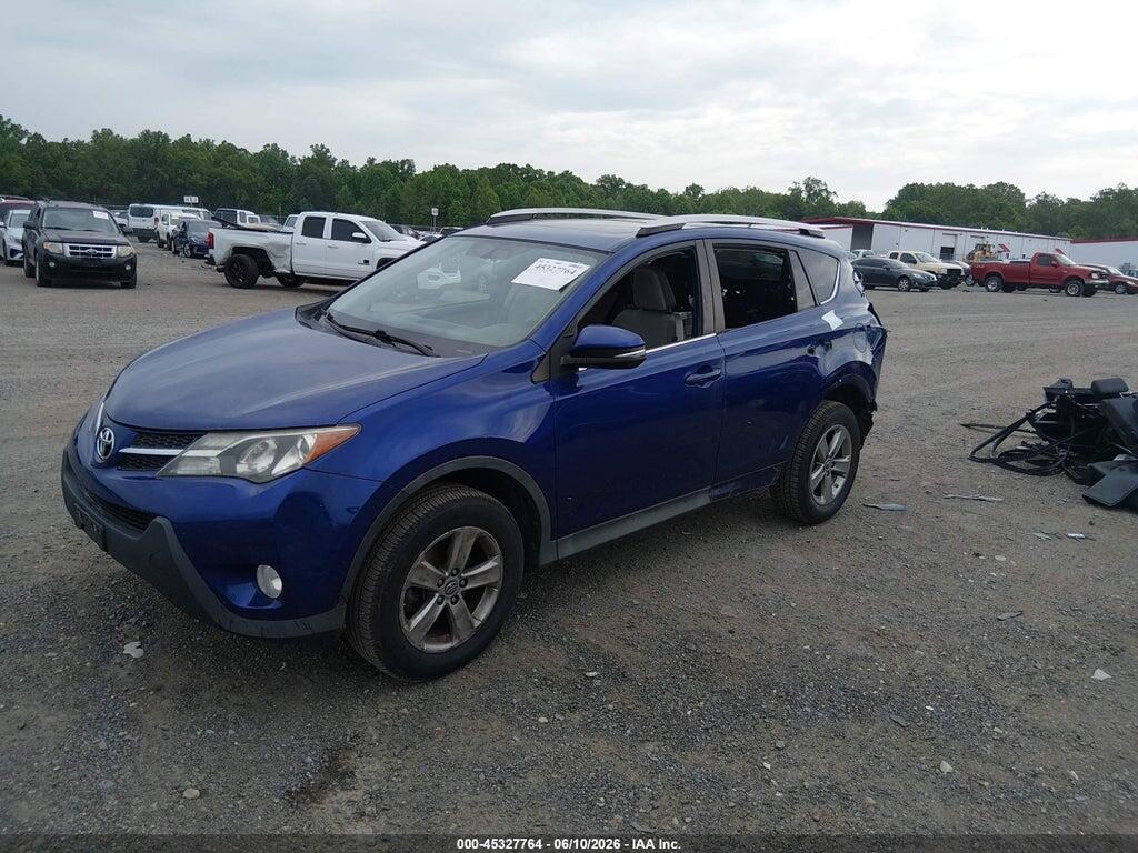 2T3WFREV0FW144069 2015 TOYOTA RAV4 photo no. 2