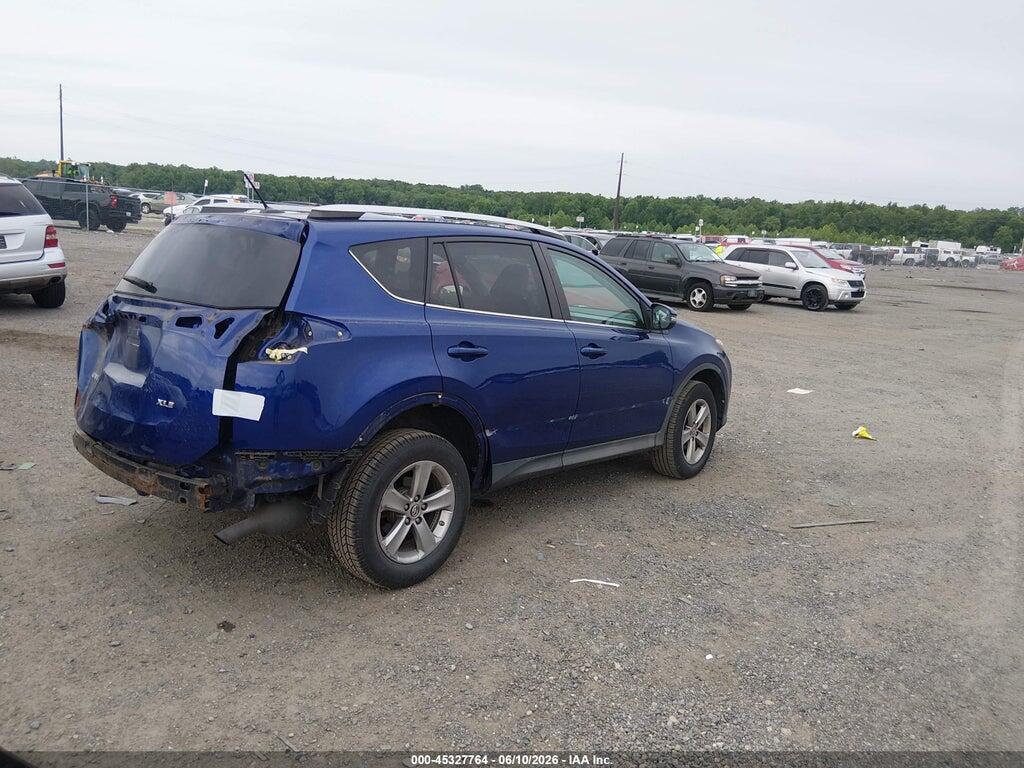 2T3WFREV0FW144069 2015 TOYOTA RAV4 photo no. 4