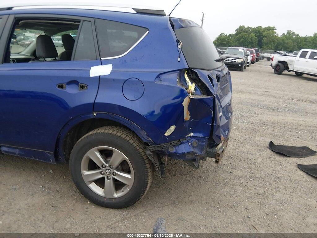 2T3WFREV0FW144069 2015 TOYOTA RAV4 photo no. 6