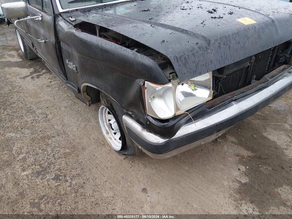 1FTDF15N8KNA64352 1989 FORD F150 photo no. 6