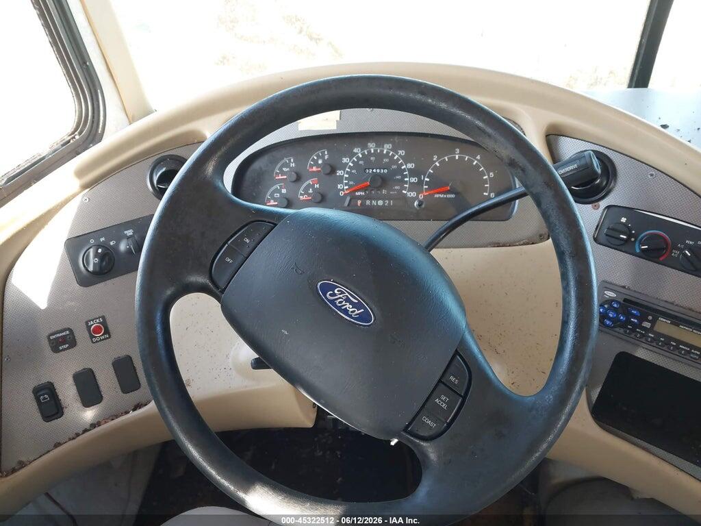 1F6LF53S240A09801 2004 FORD F550 photo no. 7