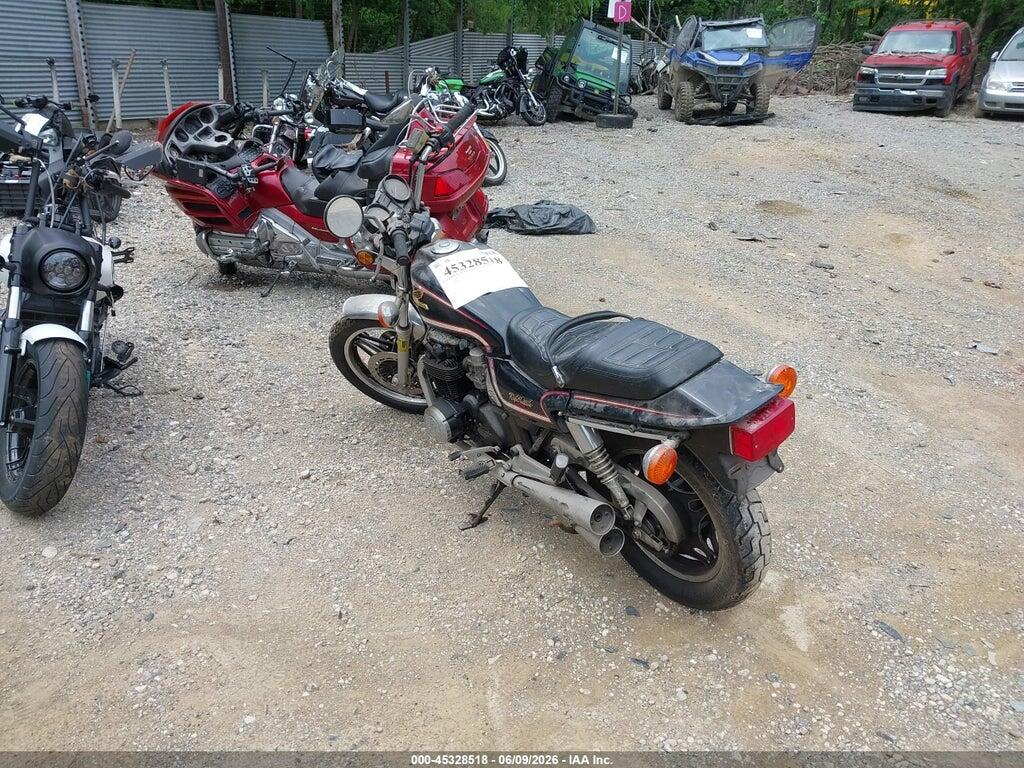 JH2RC0804CM011722 1982 HONDA CB650 photo no. 3