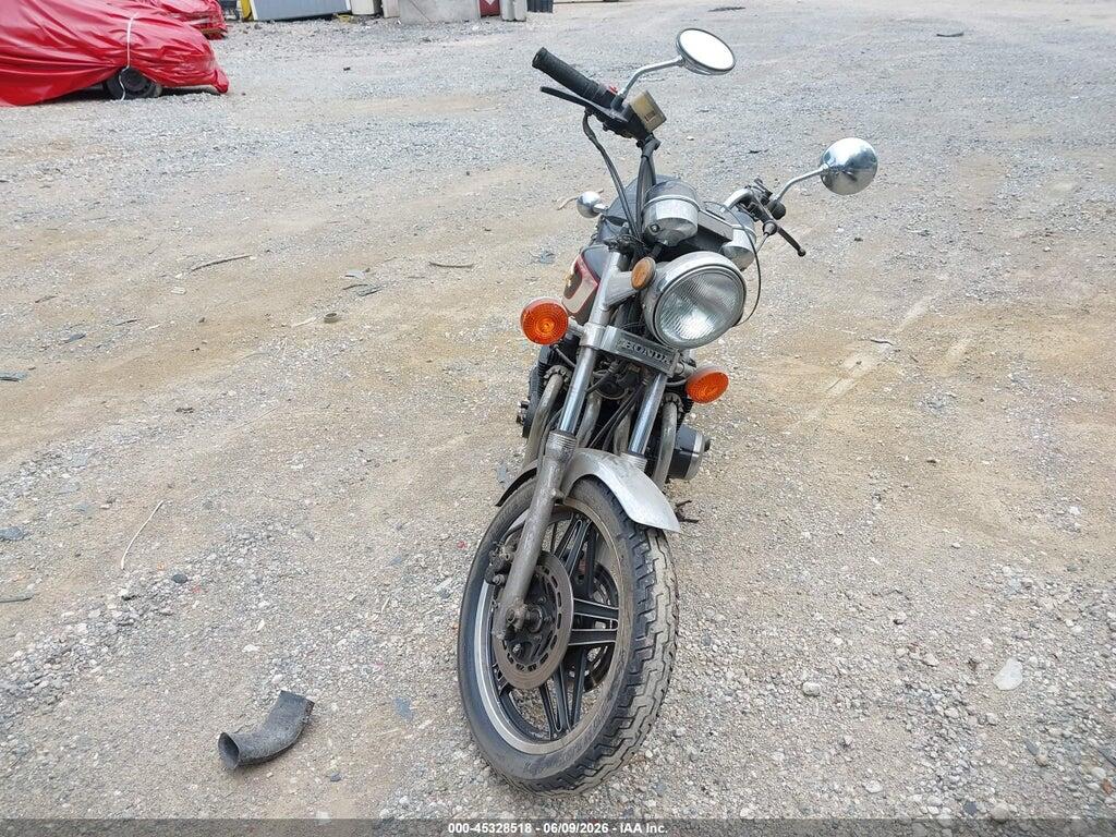 JH2RC0804CM011722 1982 HONDA CB650 photo no. 5