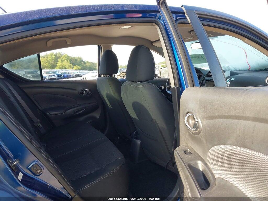 3N1CN7AP9JL809619 2018 NISSAN VERSA photo no. 8