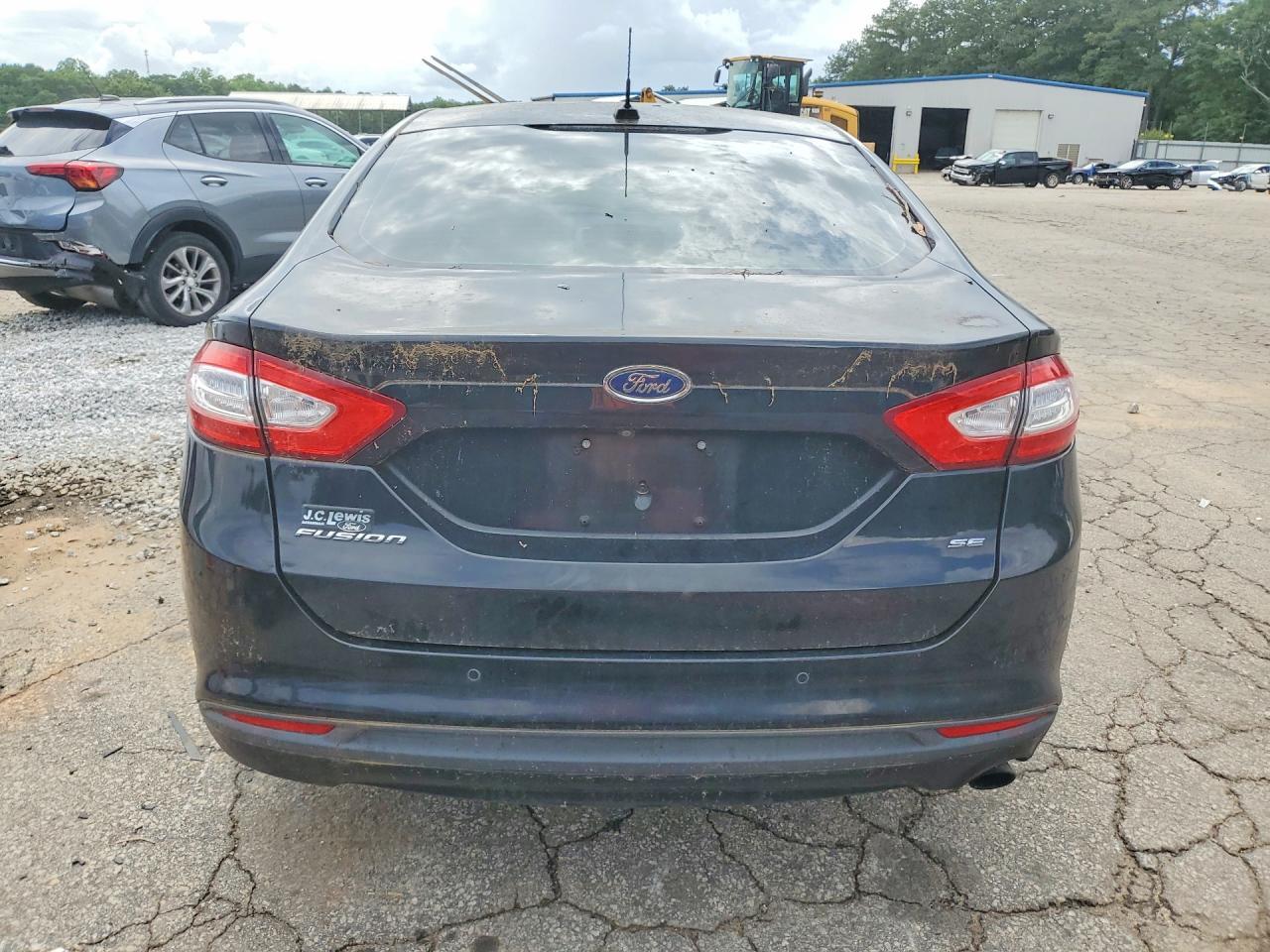 2016 FORD FUSION SE — Фото 6 из 12