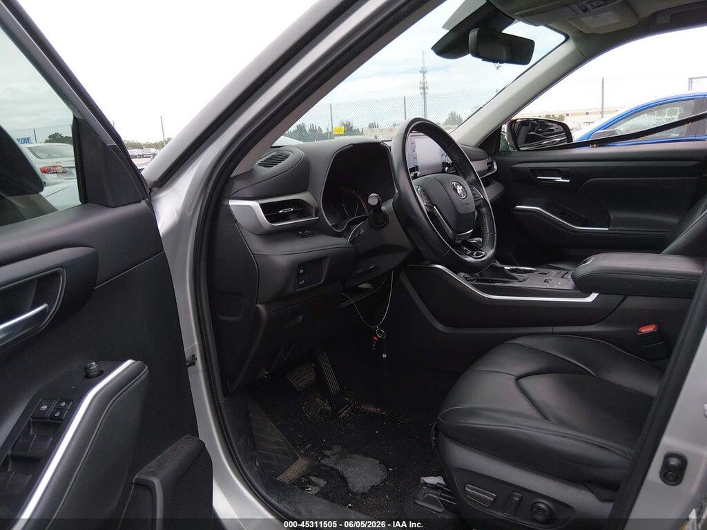 5TDHZRAH5LS510587 2020 TOYOTA HIGHLANDER photo no. 5