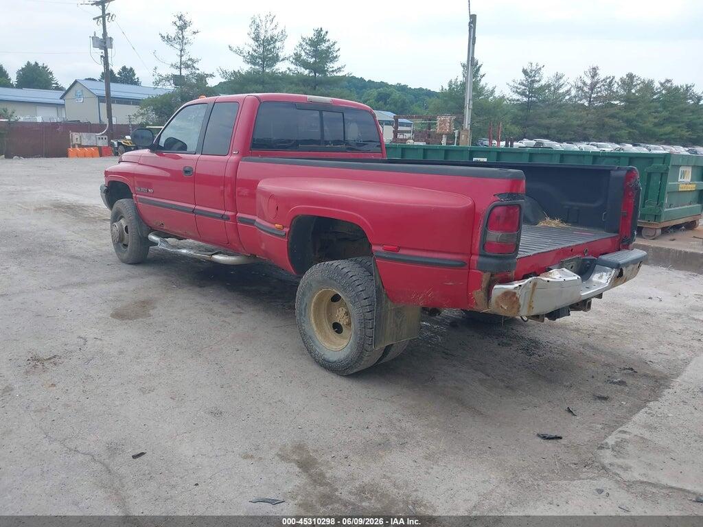 1B7MF33W6WJ108918 1998 DODGE RAM 3500 photo no. 3