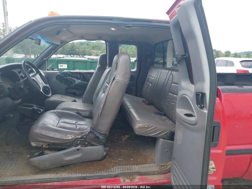 1B7MF33W6WJ108918 1998 DODGE RAM 3500 photo no. 8