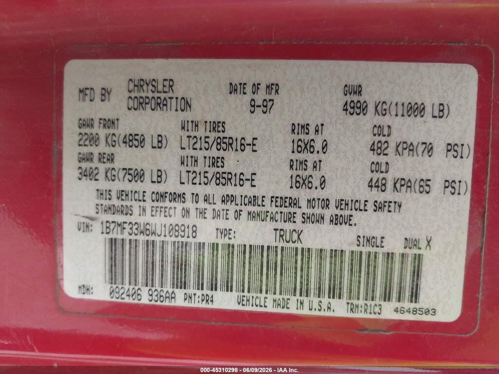 1B7MF33W6WJ108918 1998 DODGE RAM 3500 photo no. 9