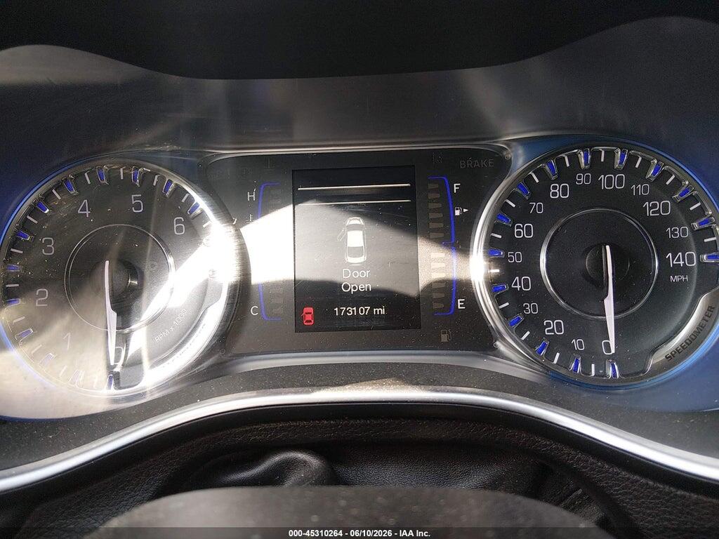 1C3CCCAB0FN698082 2015 CHRYSLER 200 photo no. 7