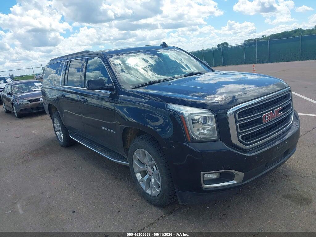 1GKS2GKC3HR131955 2017 GMC YUKON XL photo no. 1
