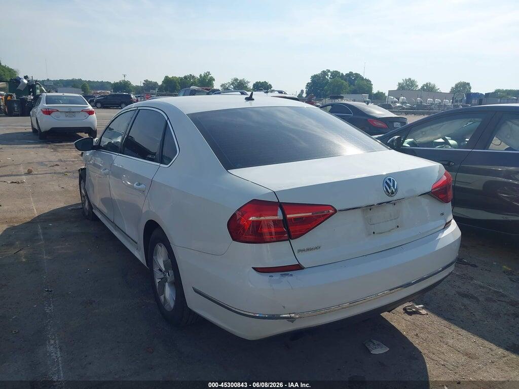 1VWAT7A3XGC033865 2016 VOLKSWAGEN PASSAT photo no. 3