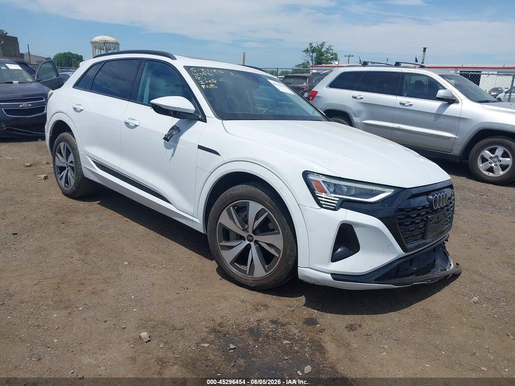 WA14AAGE2RB055499 2024 AUDI Q8 E-TRON photo no. 1