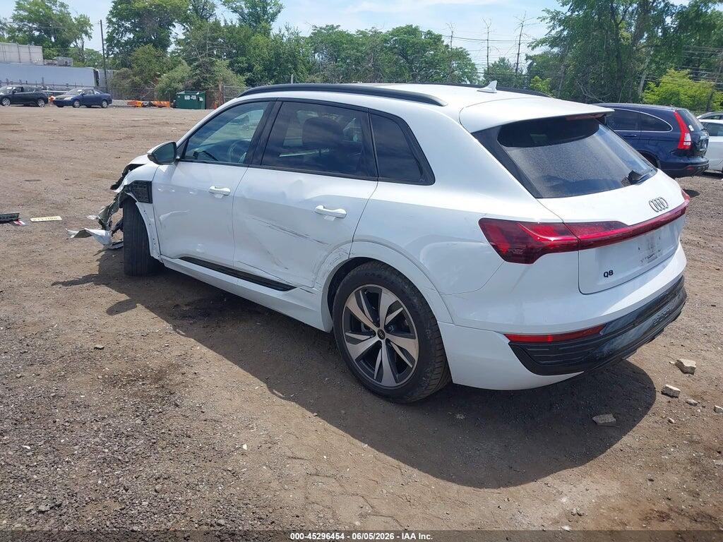 WA14AAGE2RB055499 2024 AUDI Q8 E-TRON photo no. 3