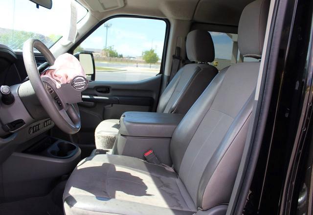 2016 NISSAN NV 3500 HD SV — Фото 9 из 10