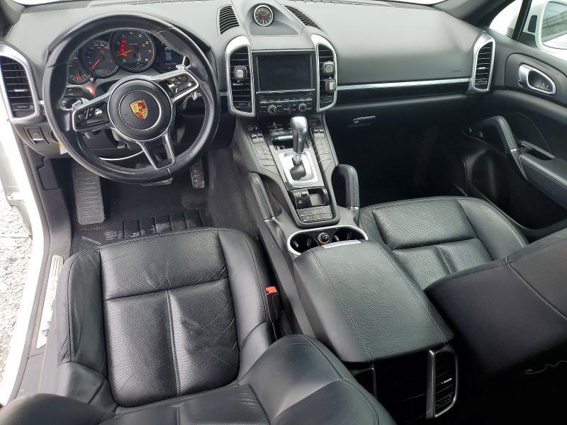 2016 PORSCHE CAYENNE — Фото 8 из 14