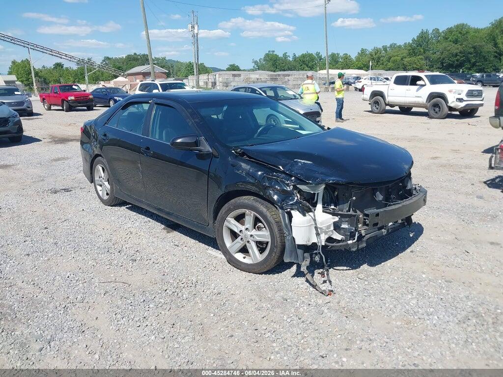 4T1BF1FK8EU388273 2014 TOYOTA CAMRY photo no. 1