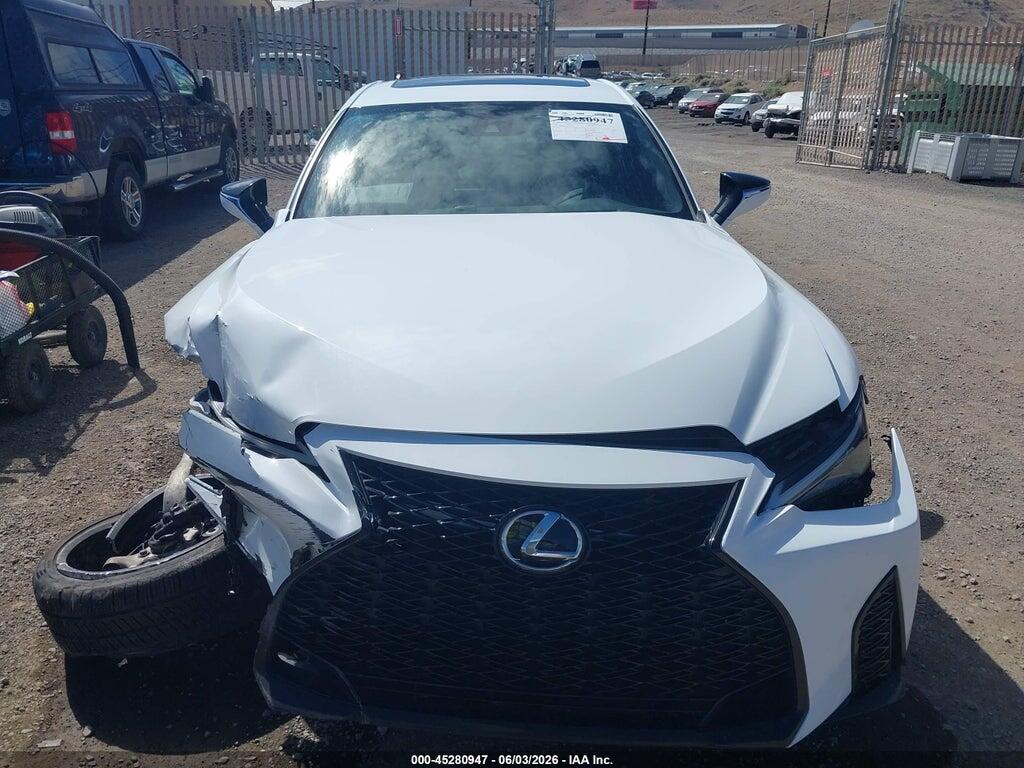 JTHB81F25R5053176 2024 LEXUS IS 300 photo no. 12