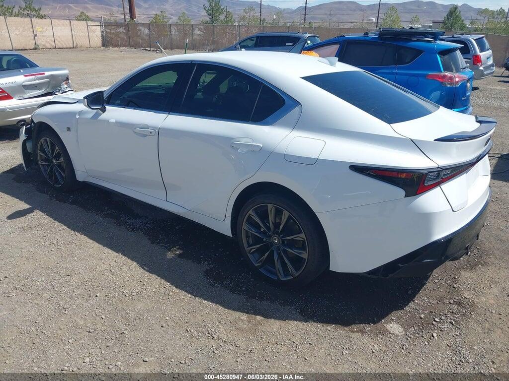 JTHB81F25R5053176 2024 LEXUS IS 300 photo no. 3