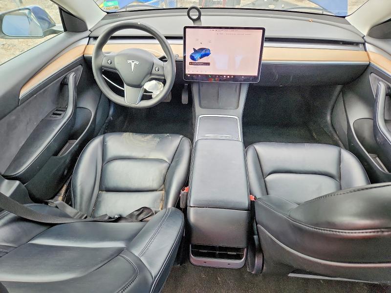 2022 TESLA 3 — Фото 8 из 12