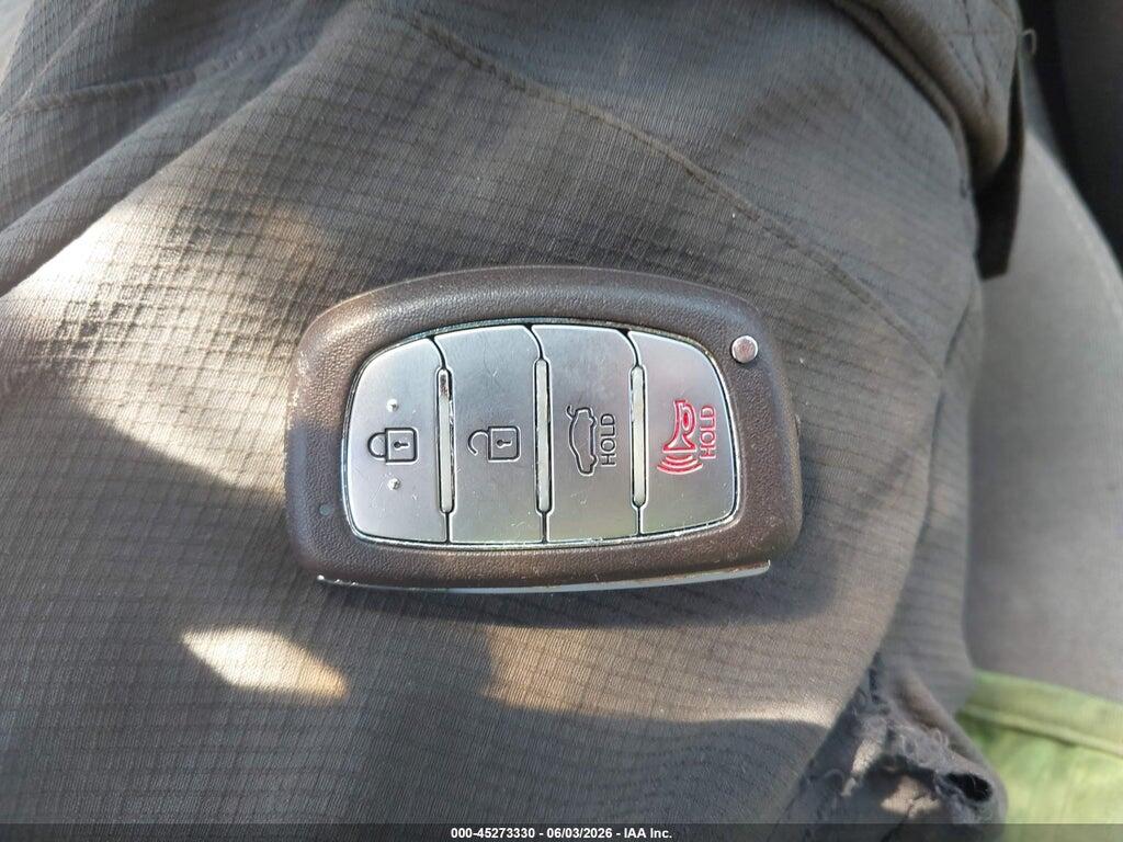 5NPDH4AE7GH775775 2016 HYUNDAI ELANTRA photo no. 11