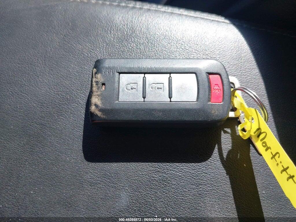 JA4AZ3A33LZ005336 2020 MITSUBISHI OUTLANDER photo no. 11
